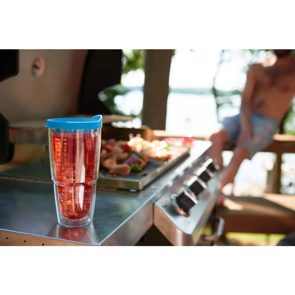 Clear 24 oz. 2-Pack Plastic Double Walled Insulated Tumbler No Lid by Tervis 4 Clear 24 oz. 2-Pack Plastic Double Walled Insulated Tumbler No Lid by Tervis - Image 4